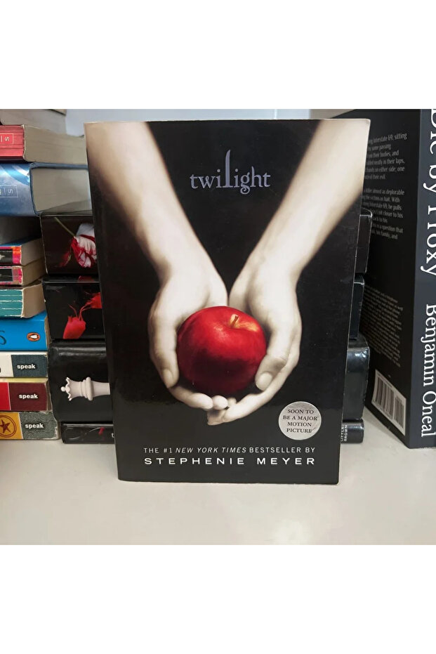 Twilight (İNGİLİZCE) - 4