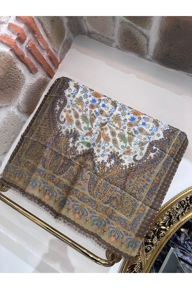 Hint ipeği Şal - 2