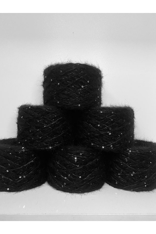 Siyah Moher Ve Siyah Gümüş Pullu El Örgü Ip Görsel Net 600 gr - 2