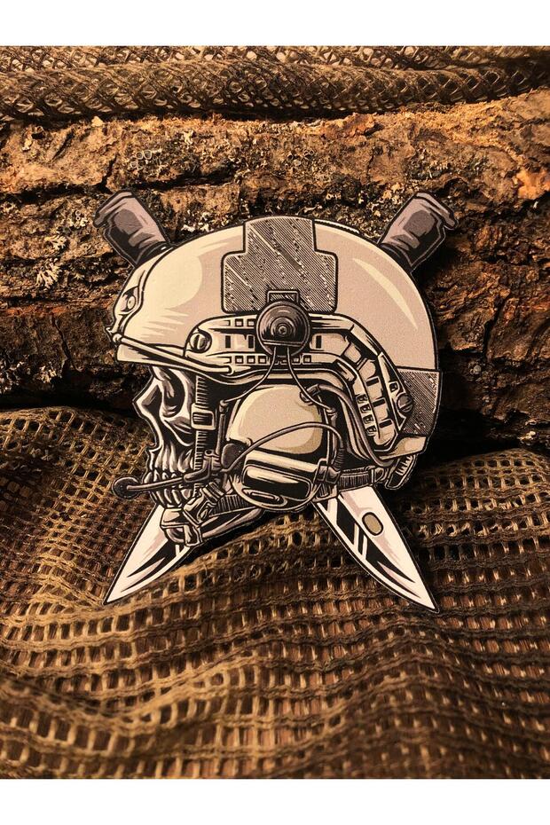 Skull&Blades Patch/Peç/Arma (9 x 7cm) - 1
