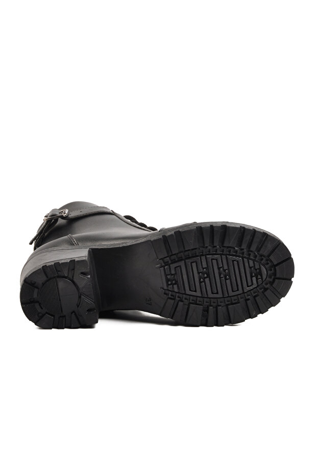 Siyah Kadın Bot - 5