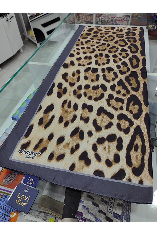 Sport Shawl