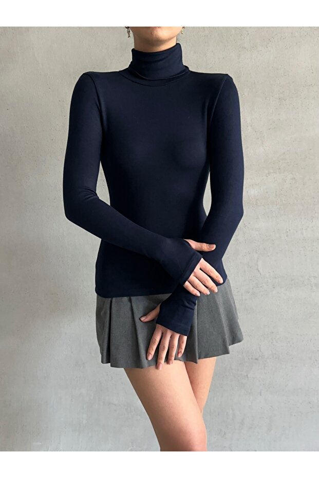 Women's Finger Detailed Turtleneck Soft Blouse