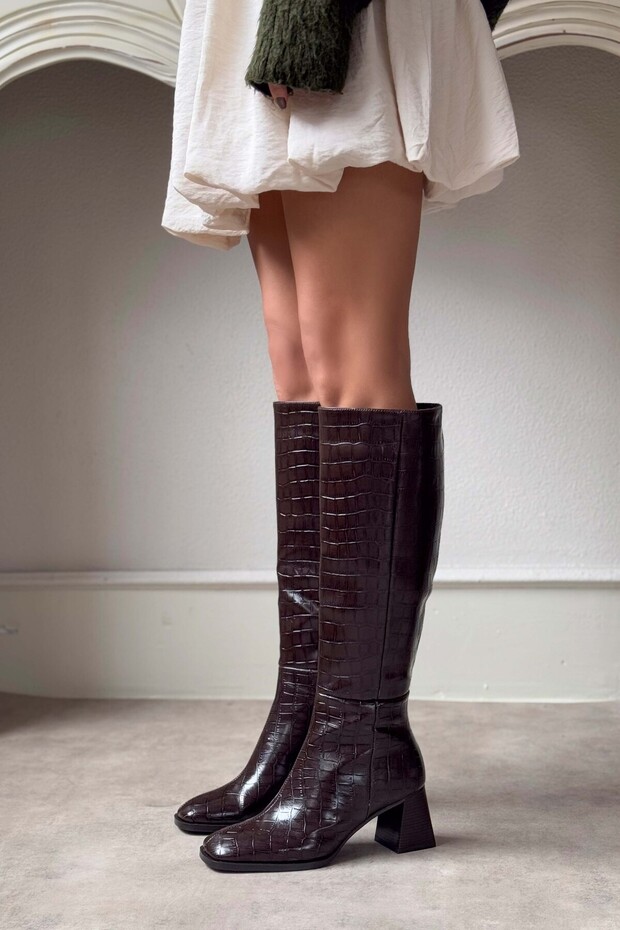 Roger Coffee mintás tompa orrú női vastag sarkú csizma - 7