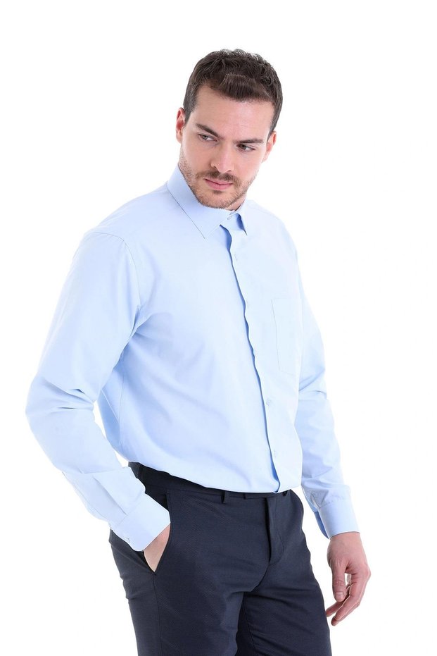 Classics Men's Ice Blue Easy-To-Iron Regular Fit Wide Cut Classic Lapel Shirt with Pockets
