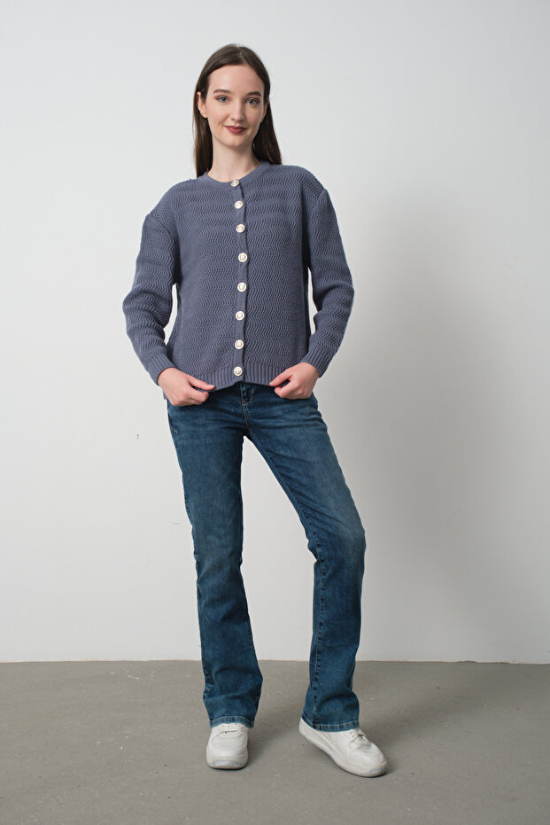 Buttoned Wave Pattern Cardigan - 3