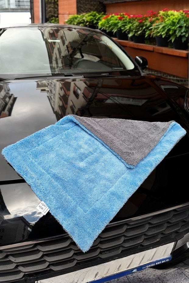 Ultra Thick 40X60 Edgeless Design Microfiber Car Wash Drying Cleaning Cloth 740 Gsm