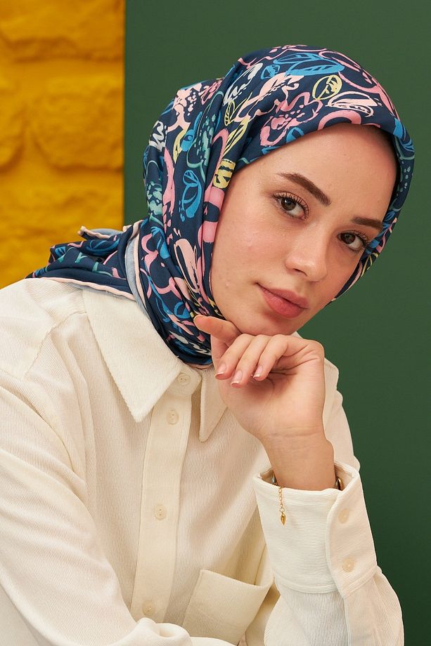 Pastel Koyu Mavi Pamuk Viskon Eşarp Modeli - 2