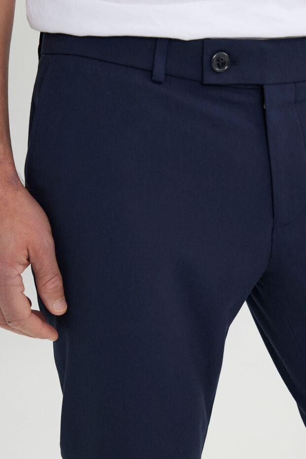 Erkek Lacivert Slim Fit İtalyan Kesim Yan Cepli Esnek Casual Pantolon - 5