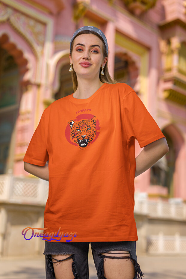 Leopard Printed Oversize T-Shirt