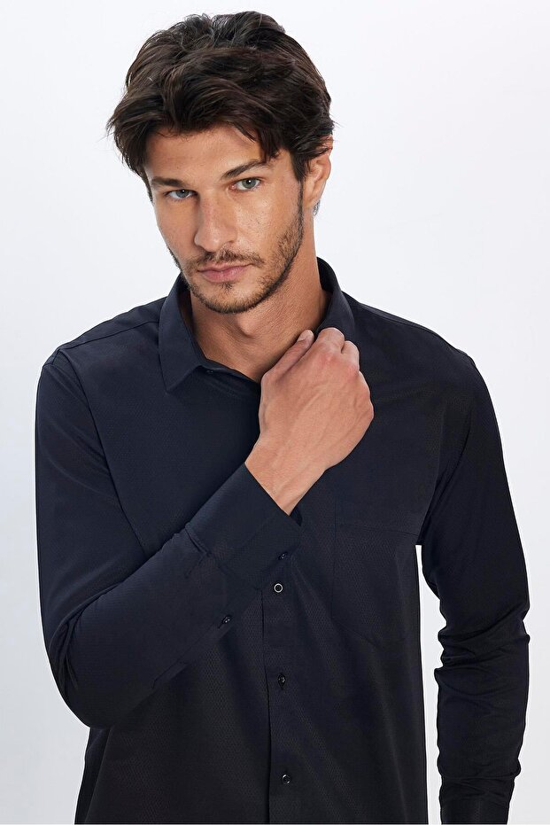 Men's Regular Fit Classic Cut Cotton Single Pocket Dobby Black Shirt