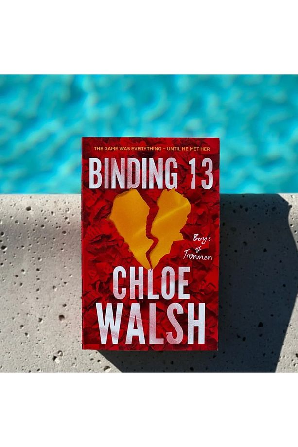 Binding 13 - Chloe Walsh - 2