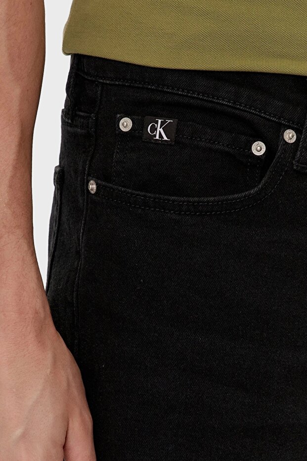 SLIM SHORT Erkek Denim Şort J30J324872-1BY - 4