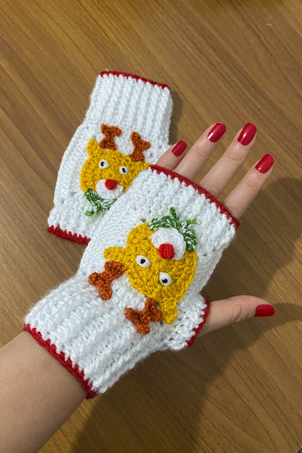 Yılbaşı İşlemeli El Örgüsü Eldiven - 1