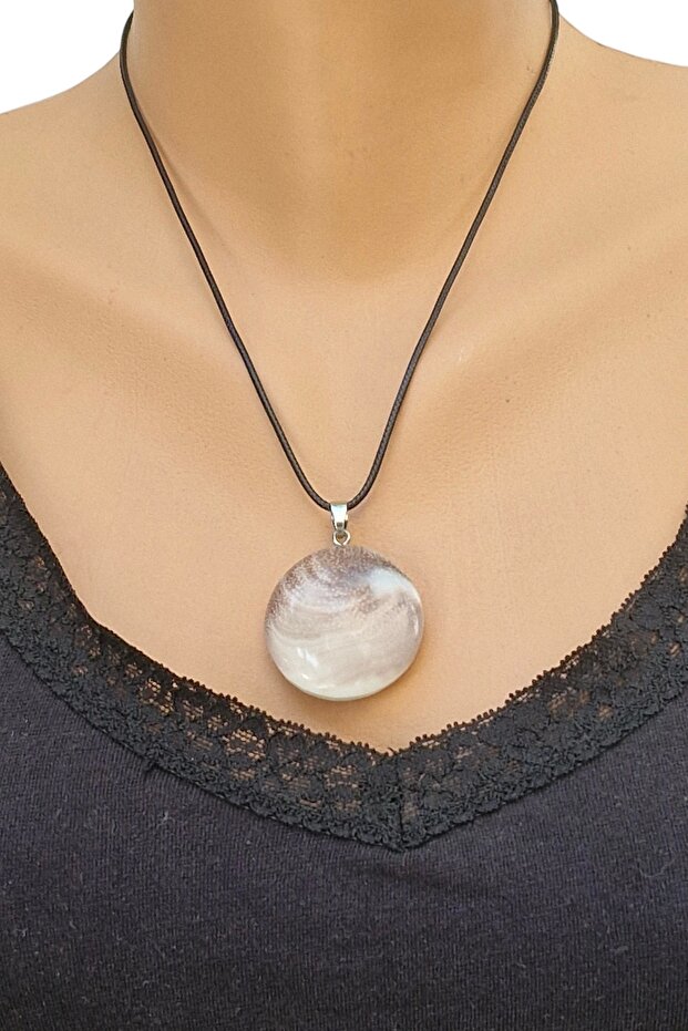 Round Cut Fritillary Stone Large Size Pendant Operculum 320-3