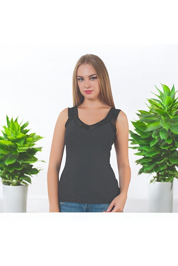 ATLETĂ CU PUNCTE - 1