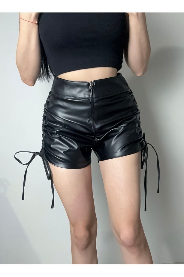 Goth Gotik Yanları Bağcıklı Yüksel Bel Deri Şort Bağcıklı Deri Şort - 4