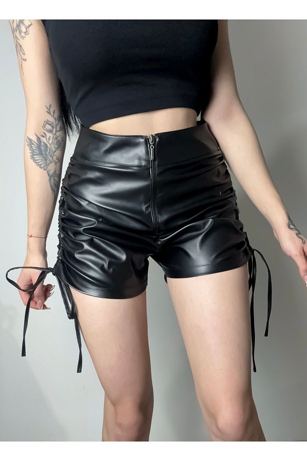 Goth Gotik Yanları Bağcıklı Yüksel Bel Deri Şort Bağcıklı Deri Şort - 2