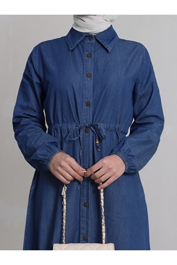 Çift Cepli Boydan Düğmeli Kot Elbise - 4