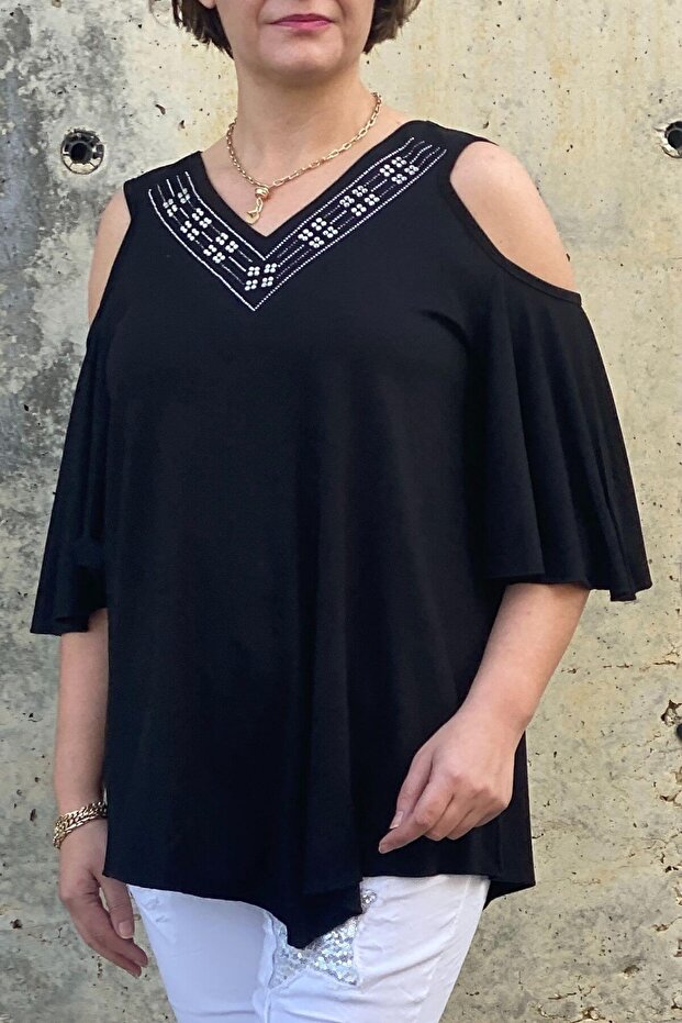 Plus Size Black Back & Front V-Neck Blouse