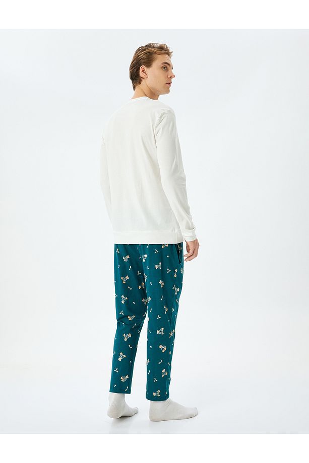 Yılbaşı Temalı Ayıcık Desenli Bol Kalıp Örme Pijama Takımı - 4