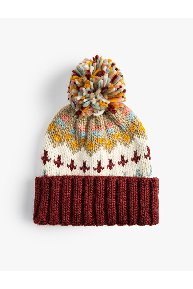 Knitted Beret with Plush Pompom