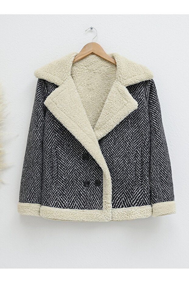 Buttoned Coat with Fur Inside - Black - 1
