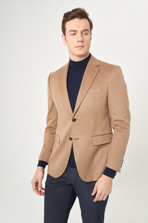 Erkek Modern Fit Mono Yaka 2 Düğmeli Çift Yırtmaçlı Ceket Camel - 3