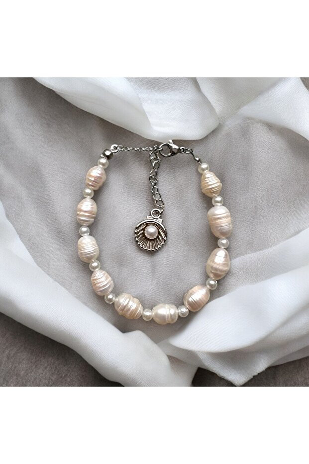 Special Design Pearl Bracelet (with Steel Attachment)