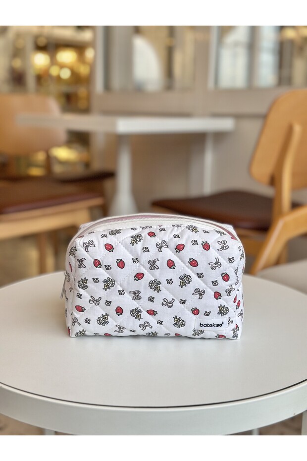 Red Strawberry Patterned Makeup Bag - Large Size - 4