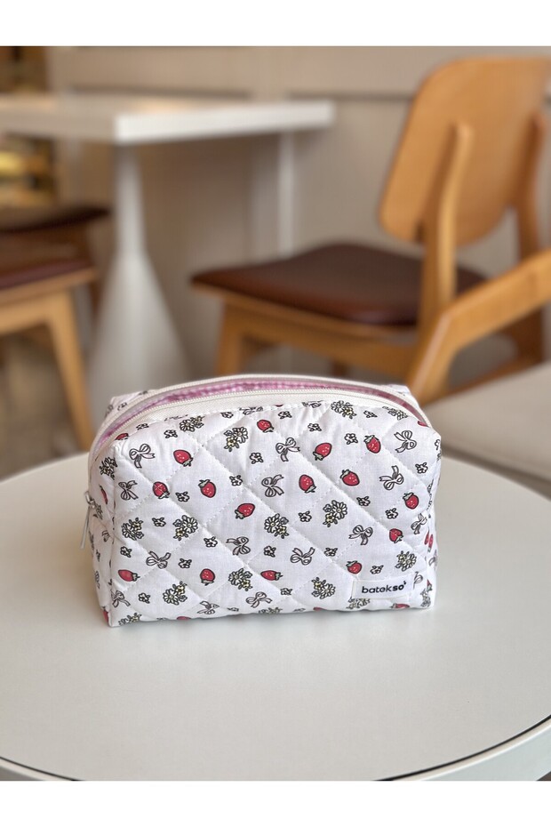 Red Strawberry Patterned Makeup Bag - Large Size - 5