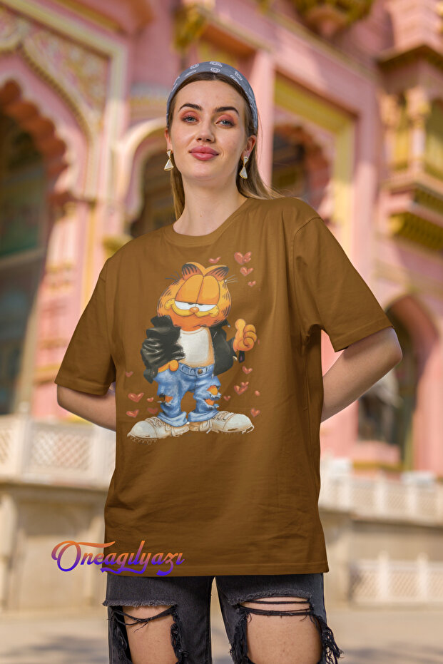 Garfield Printed Oversize T-Shirt