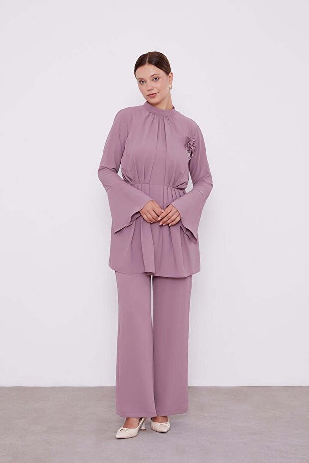 Dark Lilac Brooched Waist Pleated Tunic Set
