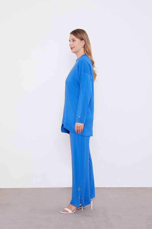 مجموعة مزدوجة غير متماثلة من ساكس - 5