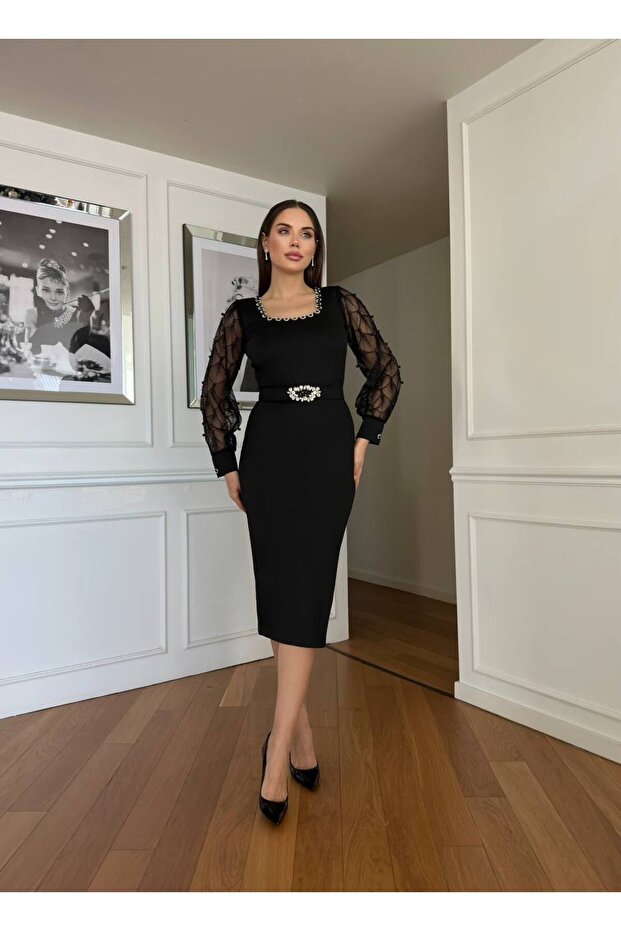 Kadın Siyah Scuba Kumaş  İnci İşlemeli Transparan Kol Detaylı Lüks Kalem Elbise - 3