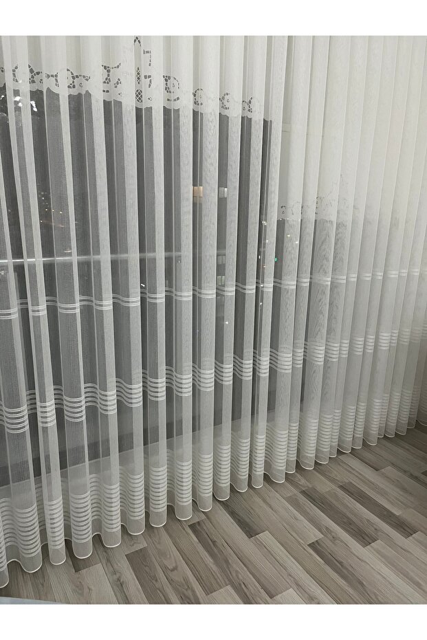 3 Row Border - Sparse Pile - 7