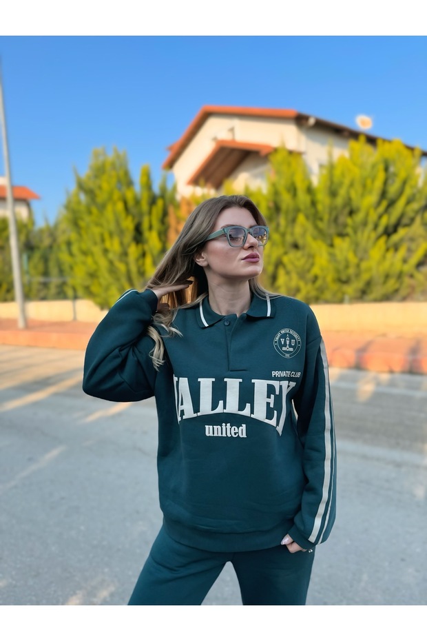 مجموعة بنطال سويت شيرت بياقة بولو من Valley