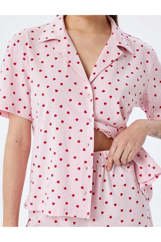 Pamuklu Gömlek Yaka Kalpli Şortlu Pijama Takımı - 5