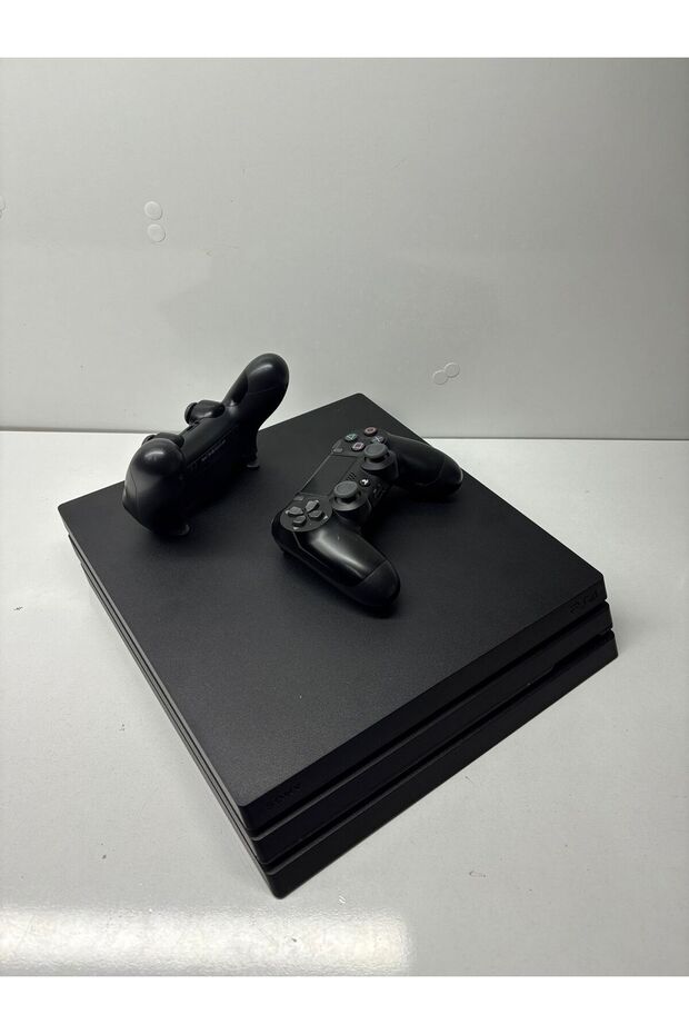 Ps4 Pro 1 Tb. Teşhir - 3
