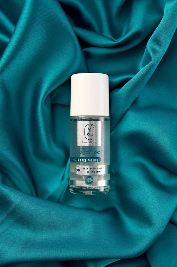 Roll On The Floor - Terleme Önleyici Beyazlatma Etkili Iz Bırakmayan Antiperspirant Roll-on - 2