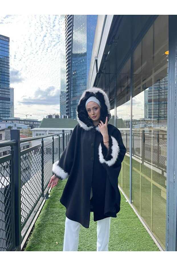 KAPŞONLU TÜYLÜ PANÇO - 1