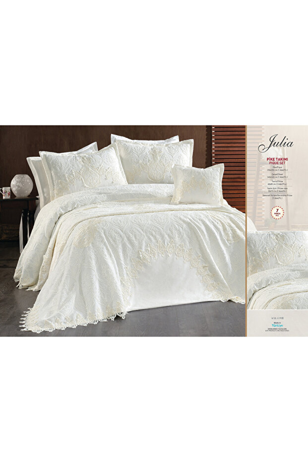 Julia Set - 7 Items - 1