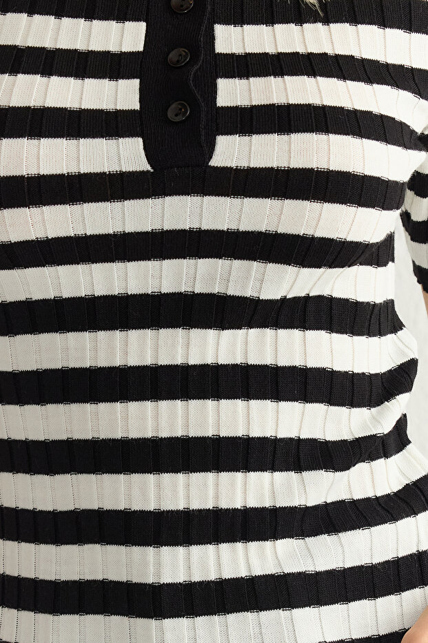Siyah*001 Basic Polo Yaka T-Shirt Görünümlü İnce Bluz TWOSS20BZ0112 - 5