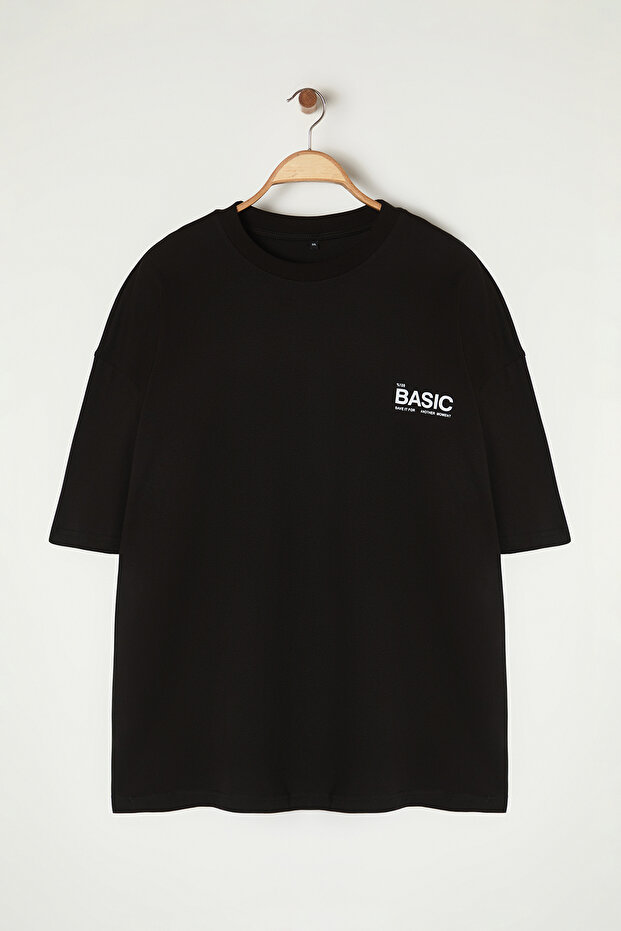 Siyah Oversize/Geniş Kesim Bisiklet Yaka Sırt Baskılı Büyük Beden T-Shirt TMNSS25BF00004 - 4