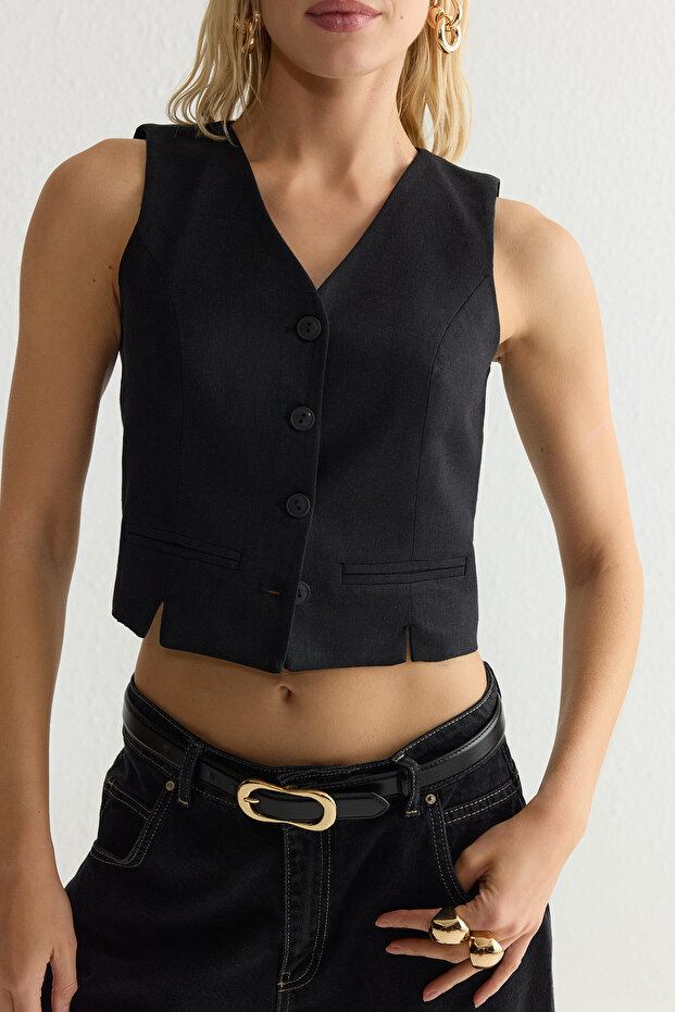 Siyah Fitted Keten Görünümlü V Yaka Crop Dokuma Yelek TWOSS25YE00028 - 3