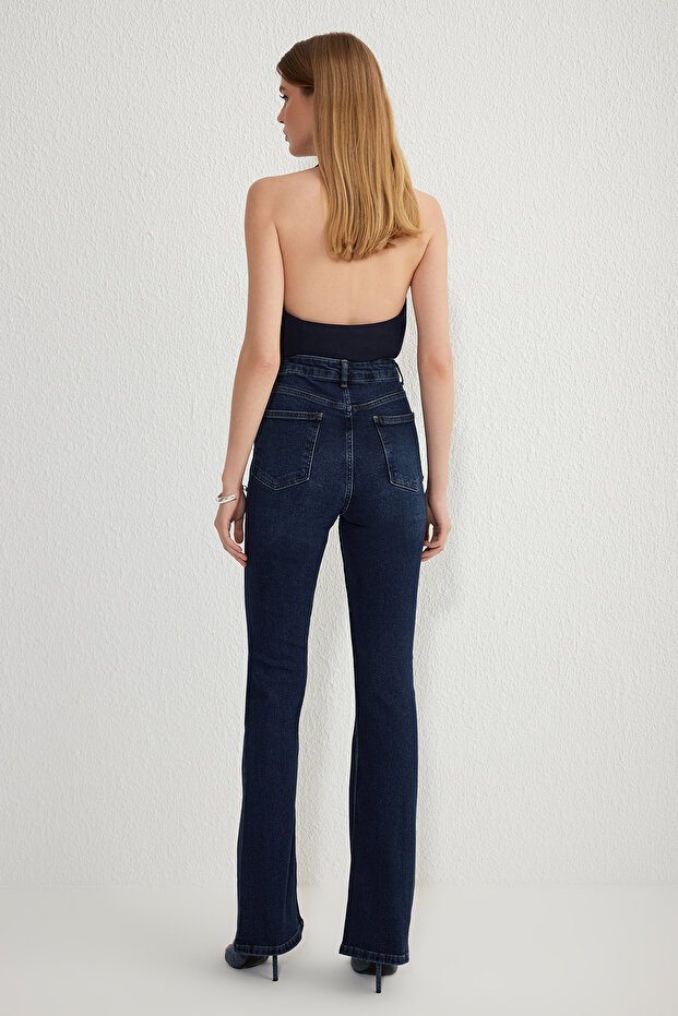 Koyu Mavi Yüksek Bel Orta Esnek Flare İspanyol Paça Jeans TWOSS25JE00109 - 5