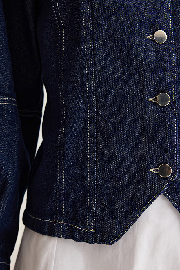 Koyu Mavi Denizci Yaka Detaylı Kontrast Dikişli Denim Gömlek Ceket TWOSS25CE00003 - 4