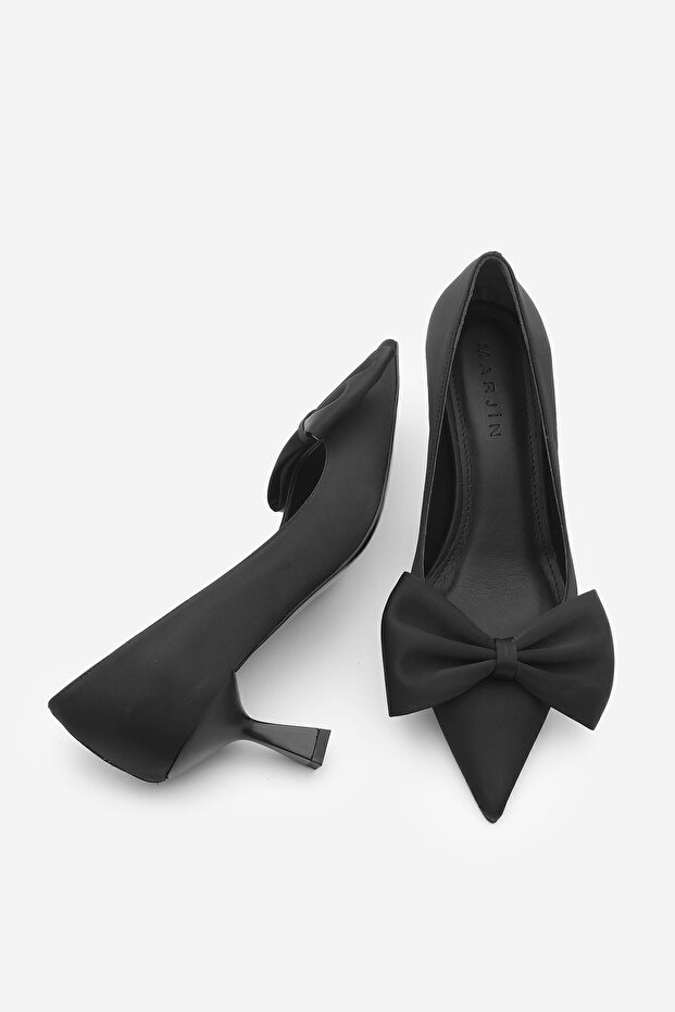 Esilas Schwarzer Stiletto-Absatz mit spitzer Zehenpartie und Schleifendetail - 7