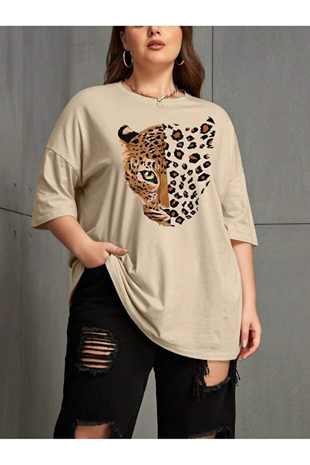 Women's Leopard Printed Crew Neck T-Shirt