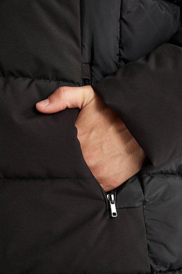 Műszőrme bélelt kapucnis Slim Fit pufferkabát Parka - cipzárral és zsebekkel U4360az23wn - 7